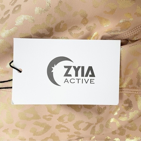 NWT Zyia Active Gold Leopard Light N Tight Hi-Rise 7/8 Legging Women’s Size 2 - Picture 12 of 15